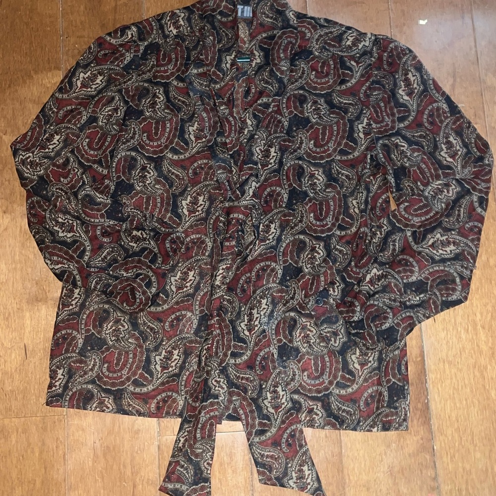 Act III button down